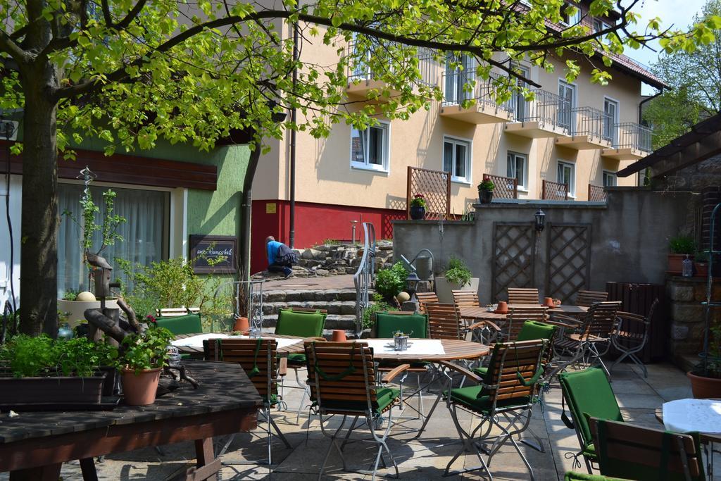 Hotel & Restaurant Zur Linde Freital Bagian luar foto