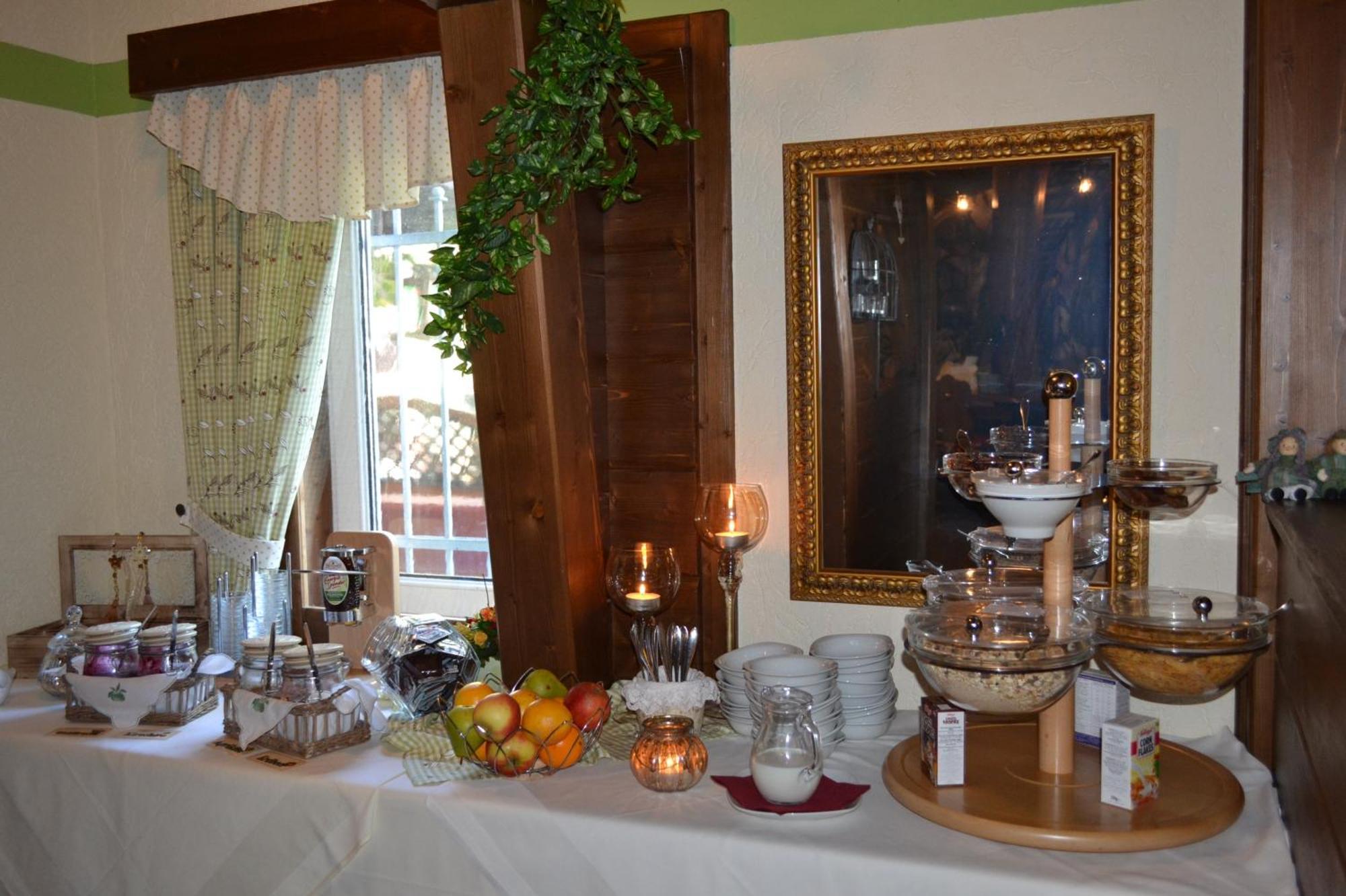 Hotel & Restaurant Zur Linde Freital Bagian luar foto