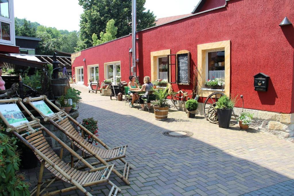 Hotel & Restaurant Zur Linde Freital Bagian luar foto