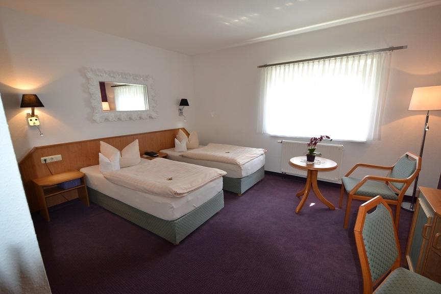 Hotel & Restaurant Zur Linde Freital Bagian luar foto